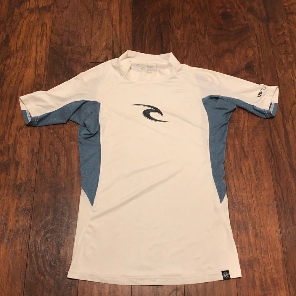RIP CURL white surfers beach UPF 50+ shirt tee top short sleeve